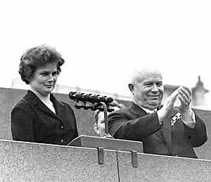 English: Khrushchev and Tereshkova Attend Rally Русский: Хрущев и Терешкова на митинге