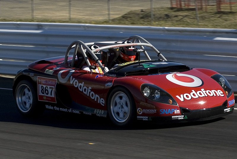 File:RedBackRacing Renault Sport spider Trophy.jpg