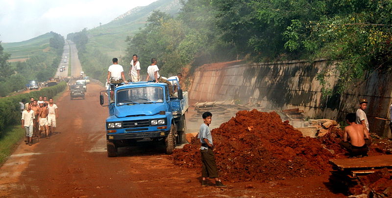 File:Roadworks in North Korea.jpg