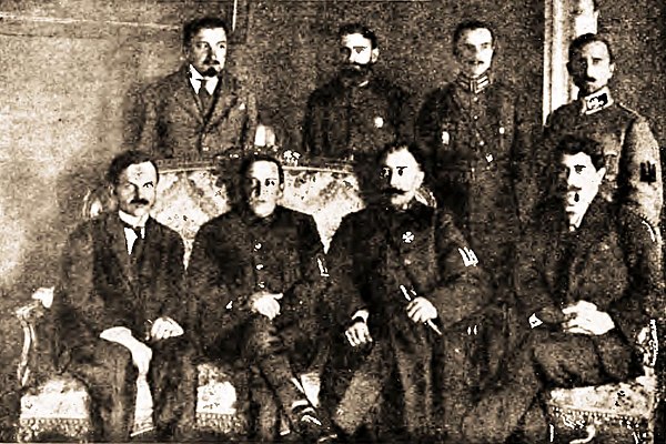 The government of the UNR in 1920 – Symon Petlura is sitting in the centre.