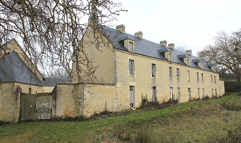 Fichier:Sainte-Croix-Grand-Tonne manoir.JPG