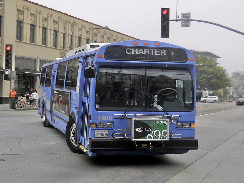 File:Santa Monica Big Blue Bus NovaBus Classic 4808.jpg