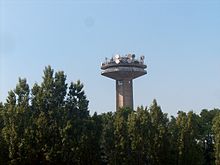 Schaerbeek Tour Reyers vue depuis la rue Knapen 001.jpg