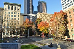 Seattle - King County Courthouse and King County Administration Building 01.jpg