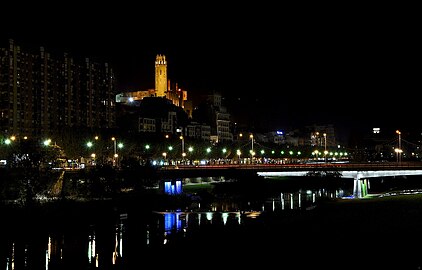 Seu Vella desde el rio Segre.