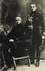 Морской министр УНР М. И. Билинский и С. А. Шрамченко (в форме 1-го Гуцульского полка морской пехоты, 1919 г.)