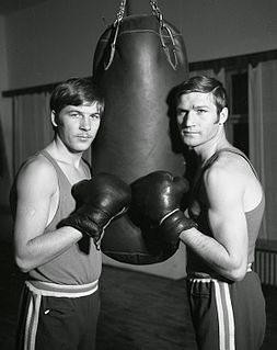 <span class="mw-page-title-main">Calistrat Cuțov</span> Romanian boxer