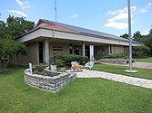 Smithville TX City Hall.jpg