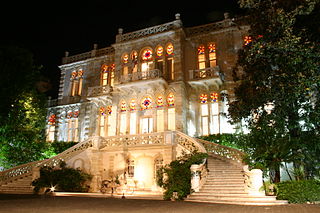 <span class="mw-page-title-main">Sursock Museum</span> Modern art and contemporary art museum in Beirut, Lebanon