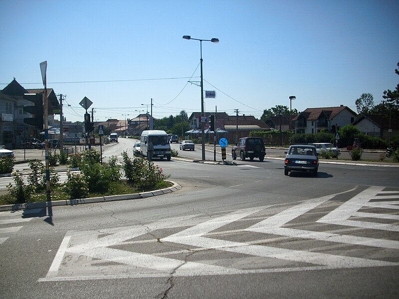 File:Svilajnac - centar.JPG