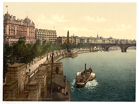 Thames embankment, London, England LCCN2002696941