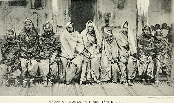 A group of Kurmi women in traditional "Hindustani dress".