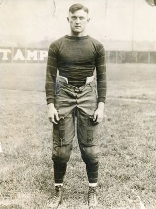 <span class="mw-page-title-main">Tom Davies (American football)</span> American football player and coach (1896–1972)