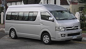 トヨタ・ハイエース - Wikipedia