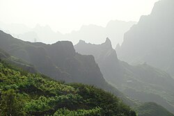 Cabecera del Valle de Ribeira Grande, al atardecer