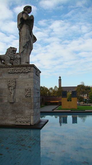 <span class="mw-page-title-main">Monument Indië-Nederland</span> 1935 monument in Amsterdam, Netherlands