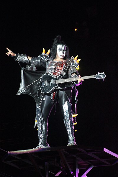 File:W0861-Hellfest2013 Kiss GeneSimmons 70020.JPG