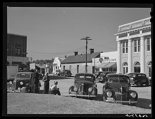 Northwest corner of Court Square, 1940