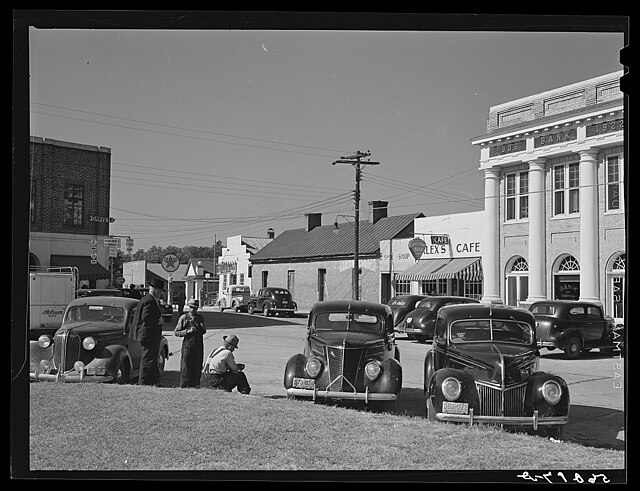 Northwest corner of Court Square, 1940