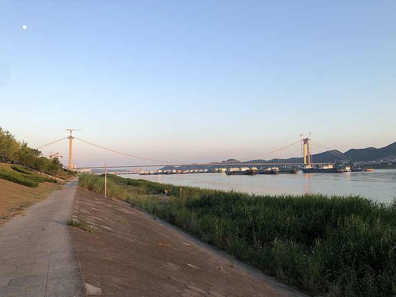 File:Wujiagang Yangtze River Bridge 14.jpg