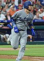 File:20170718 Dodgers-WhiteSox Yasmani Grandal throws the ball back.jpg -  Wikimedia Commons