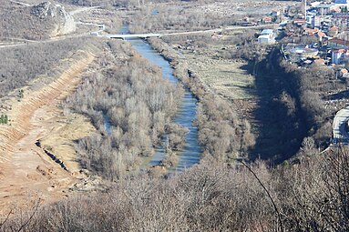 Река Ибар на току кроз Звечан.