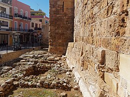 Βυζαντινά τείχη Χανίων 7713.jpg
