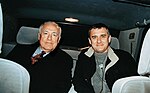 Viktors Čenomirdins ar vecāko dēlu Vitāliju 2003. gadā