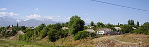Вид на село с железной дороги