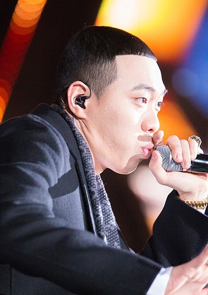 BewhY performing in 2016