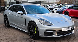 <span class="mw-page-title-main">Porsche Panamera</span> Full-sized luxury vehicle manufactured by Porsche