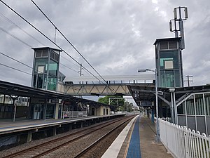 2020-04-08 Engadine railway station, Sydney 2.jpg