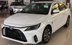 Sedan Main article: Toyota Yaris (AC100)