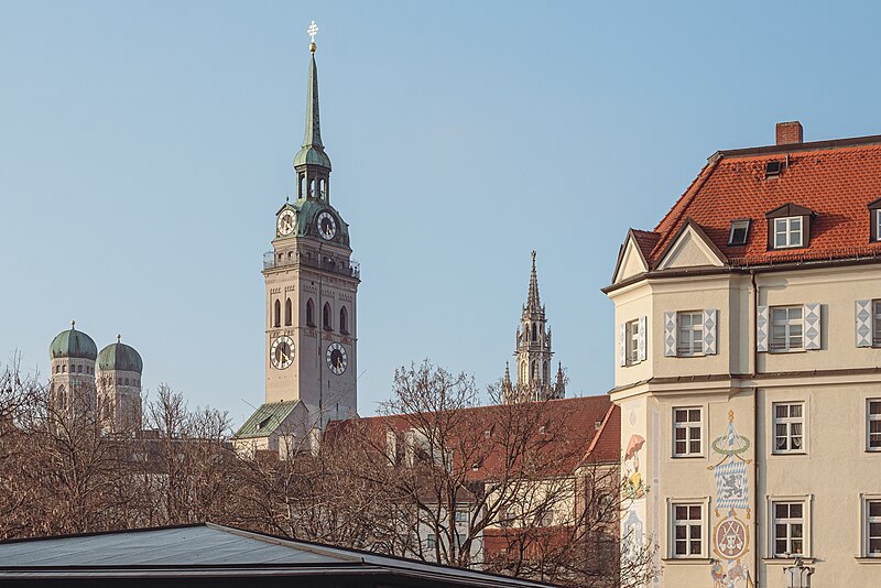 File:20230304 St. Peter church Munich.jpg