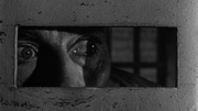 Миниатюра для Файл:Alfred Hitchcock's The Wrong Man trailer 02.png