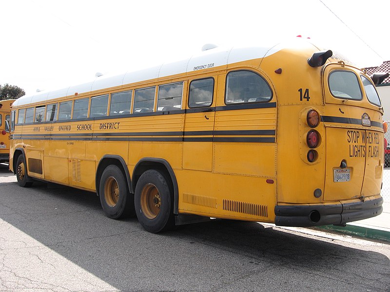 File:Apple Valley Crown Coach Corporation2.jpg