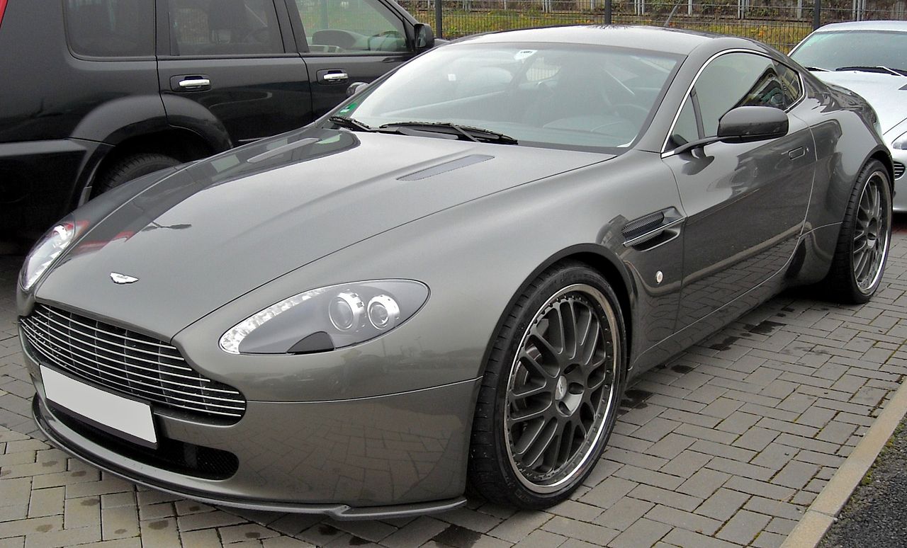 Image of Aston Martin V8 Vantage front 20081201