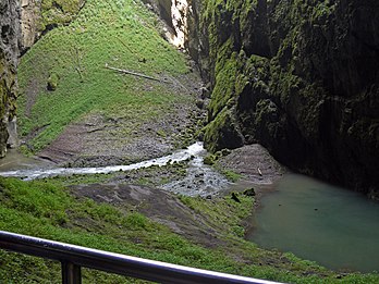 El fondo del abismo de Macocha