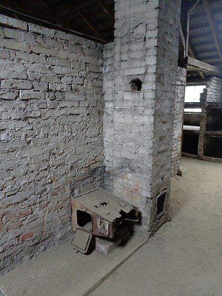 File:Auschwitz concentration camp II 27.JPG