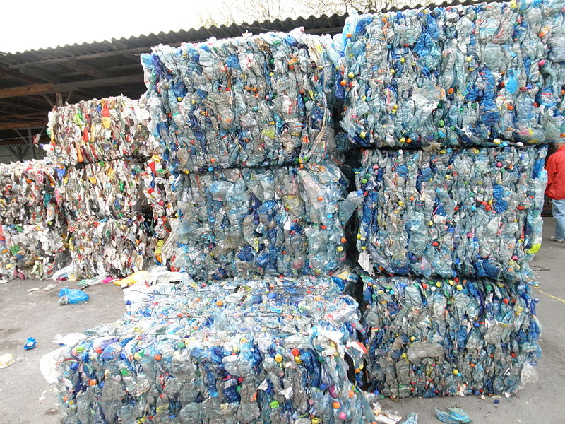 File:Bales of PET bottles 2.jpg