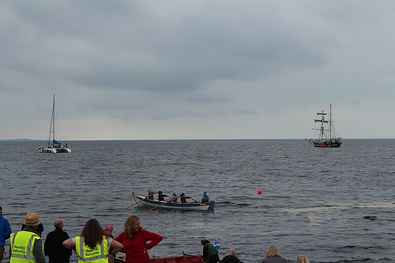 File:Ballantrae Smugglers' Chase (skiff racing) - geograph.org.uk - 5513684.jpg