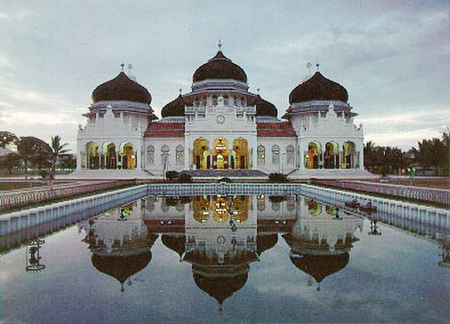 Baiturrahman Grand Mosque in Banda Aceh