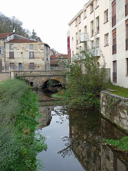 File:Bar-le-Duc-Canal des Usines (3).jpg