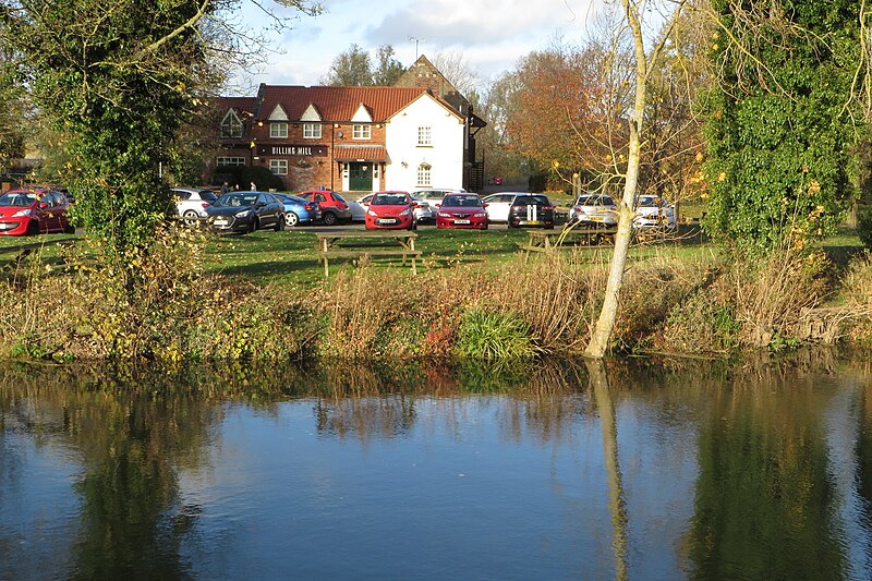 File:Billing Mill pub - geograph.org.uk - 5972988.jpg