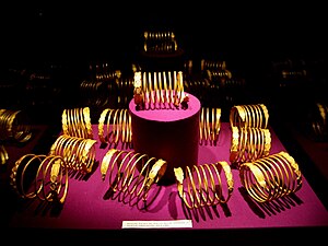 Dacians gold bracelets from Sarmizegetusa Regia, Romania dated the 1st century BC or 1st century AD Bratarile Dacice IMG 7303.JPG