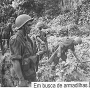 Portuguese Paraquedistas armed with Artillerie Inrichtingen produced AR-10 rifles during the Angolan War of 1961-1974. Buscadearmadilhas.jpg