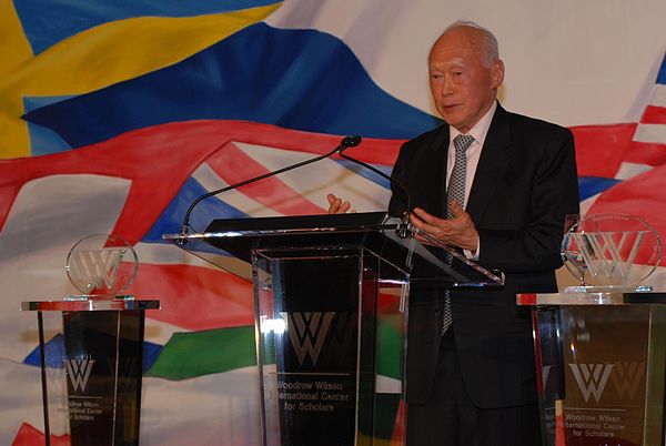 Prime Minister Lee Kwan Yew accepts Woodrow Wilson Award in New York City