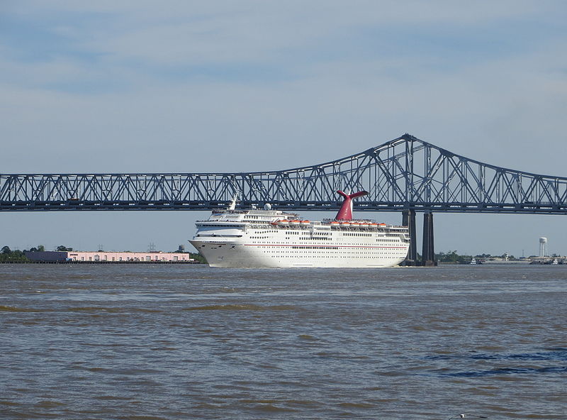 File:Carnival Elation turning around to leave the Port of New Orleans 5.JPG