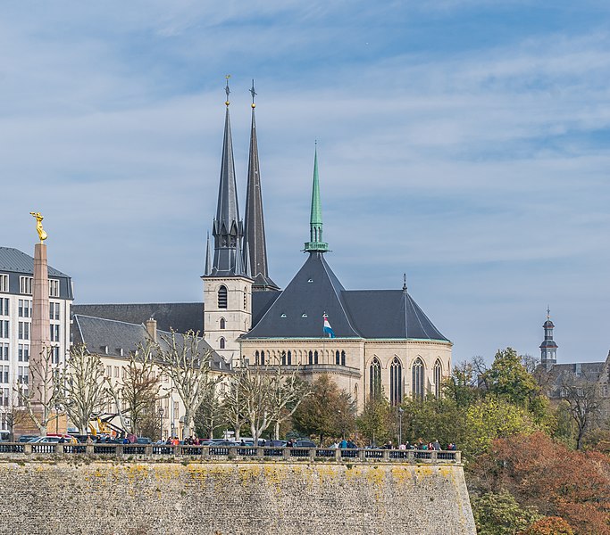 File:Cathedral of Our Lady in Luxembourg City 03.jpg