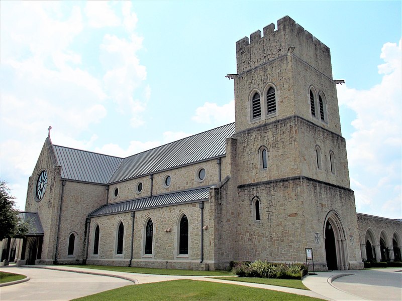File:Cathedral of Our Lady of Walsingham - Houston 01.jpg